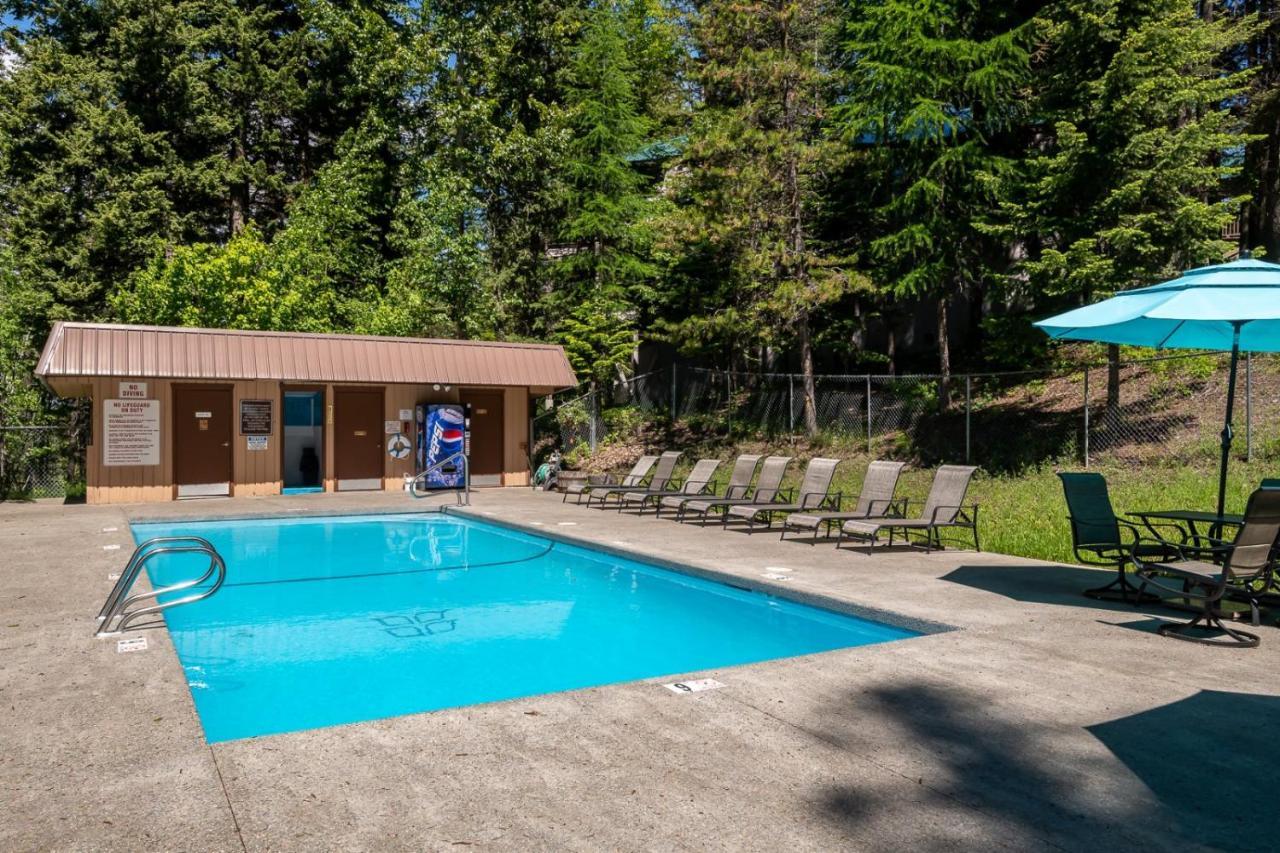 Escape To Ptarmigan Village 50 Whitefish Exterior photo